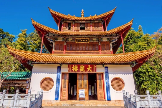 老俞闲话丨从“奇才”到“歪才”，《滕王阁序》成就不朽传奇