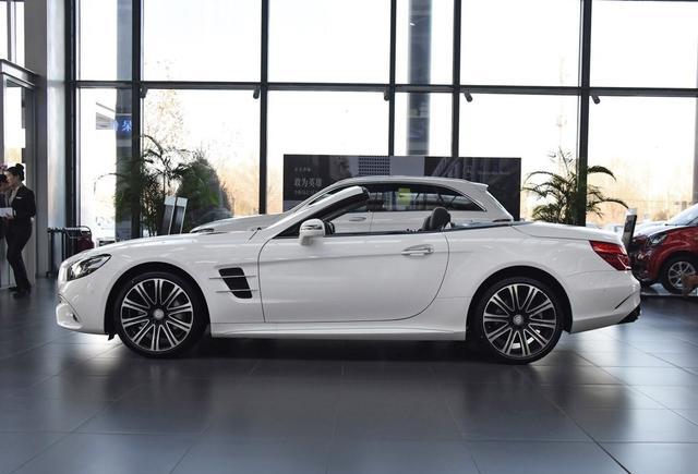 {happy777娛樂}(奔驰敞篷跑车4座价格2030万)